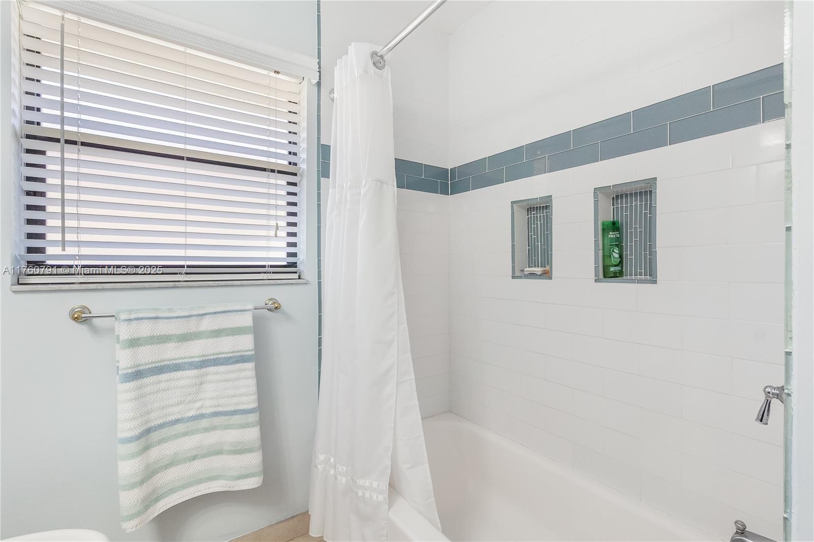1520 E Oak Knoll Cir, Davie, Florida image 33