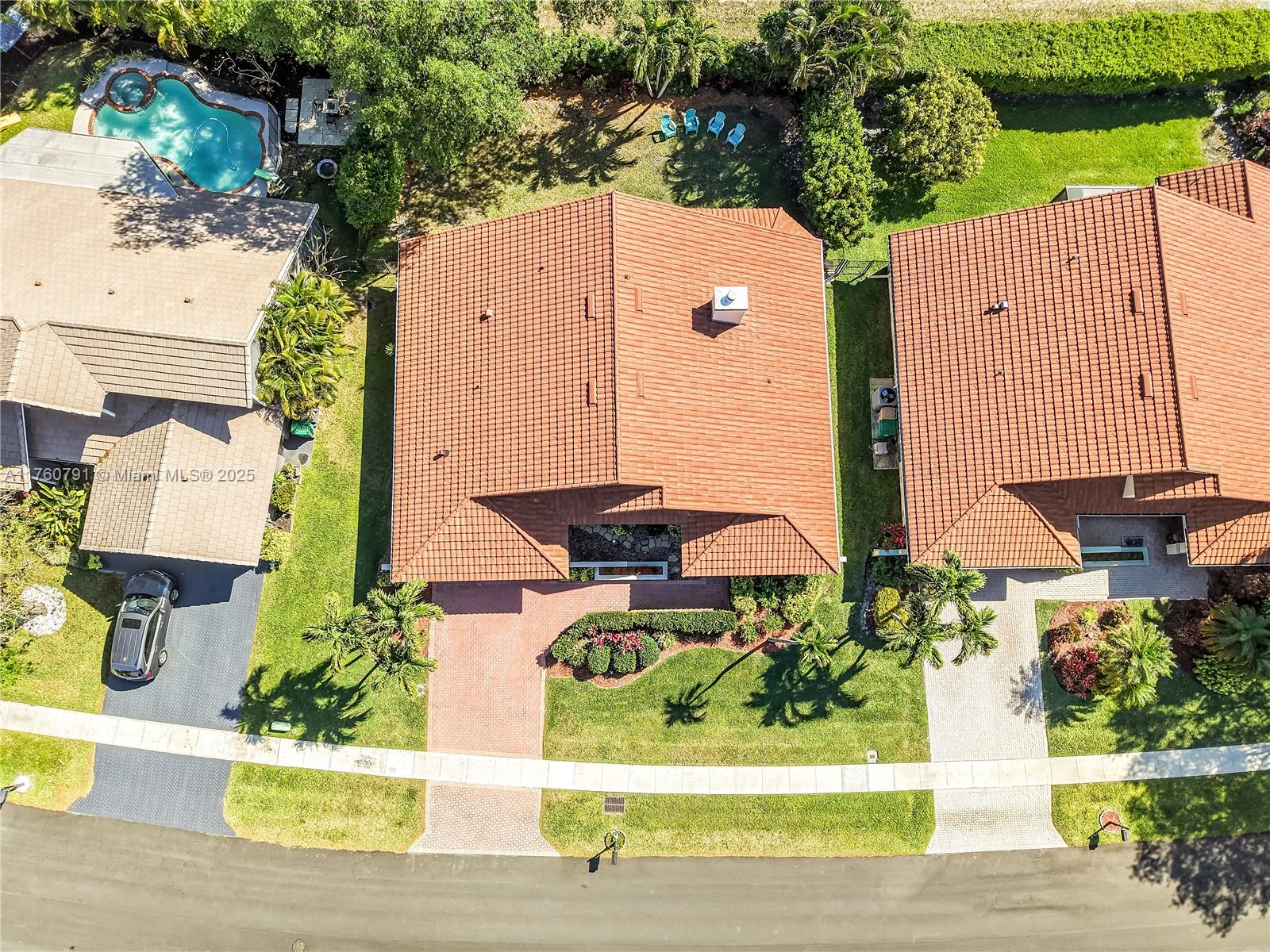 1520 E Oak Knoll Cir, Davie, Florida image 4