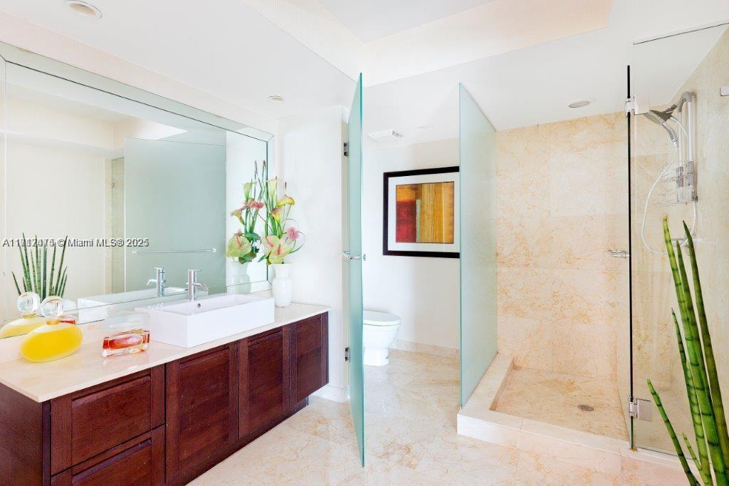 Residential, Sunny Isles Beach, Florida image 11