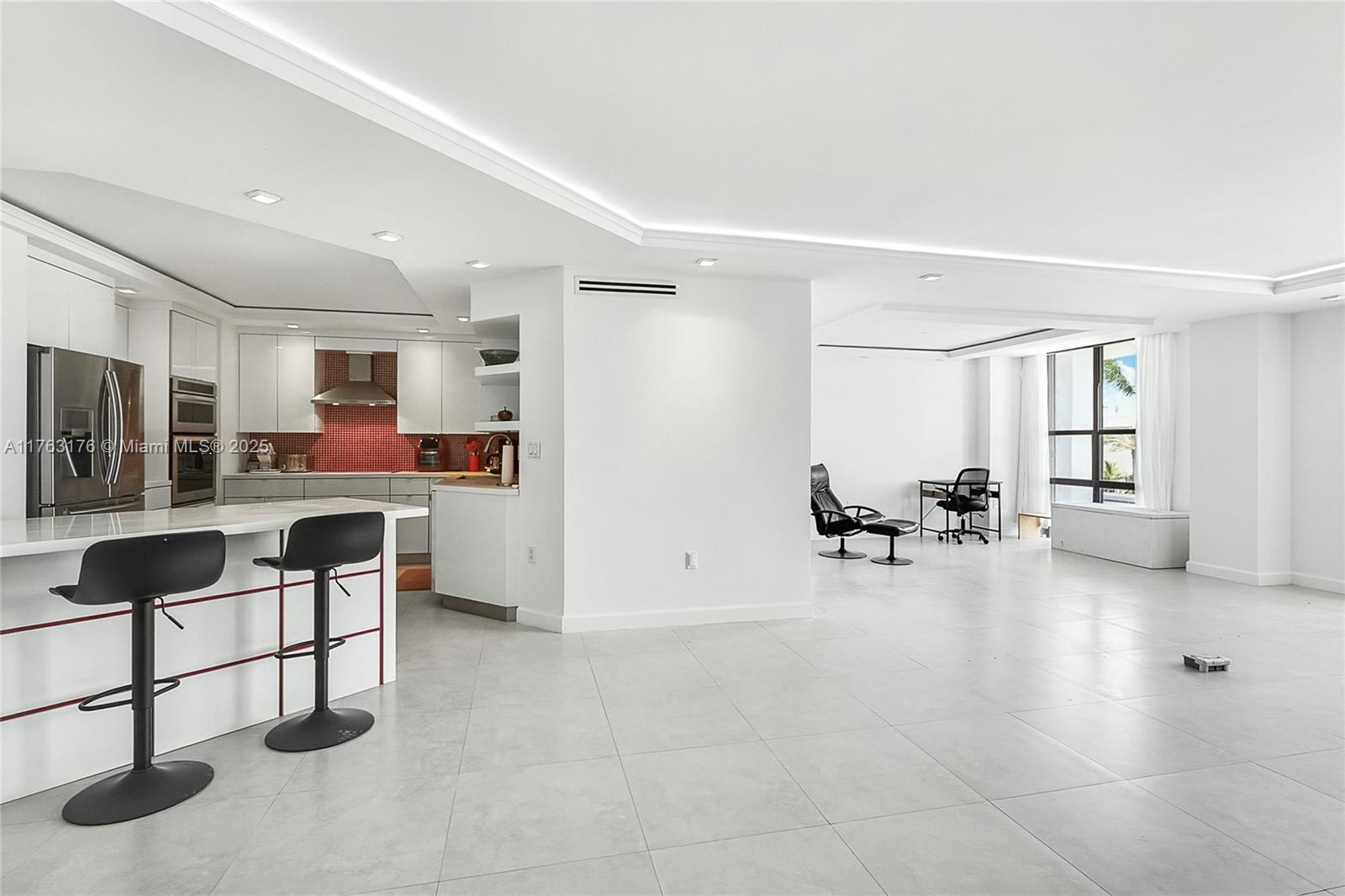 9801 Collins Ave #5M, Bal Harbour, Florida image 4