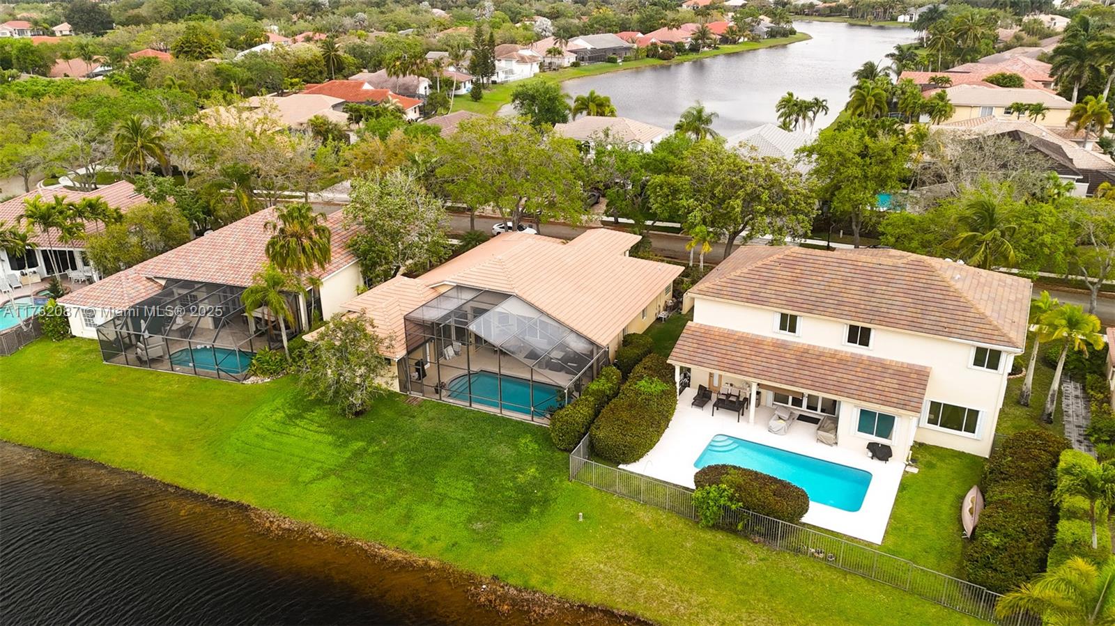2943 Oakbrook Dr, Weston, Florida image 39