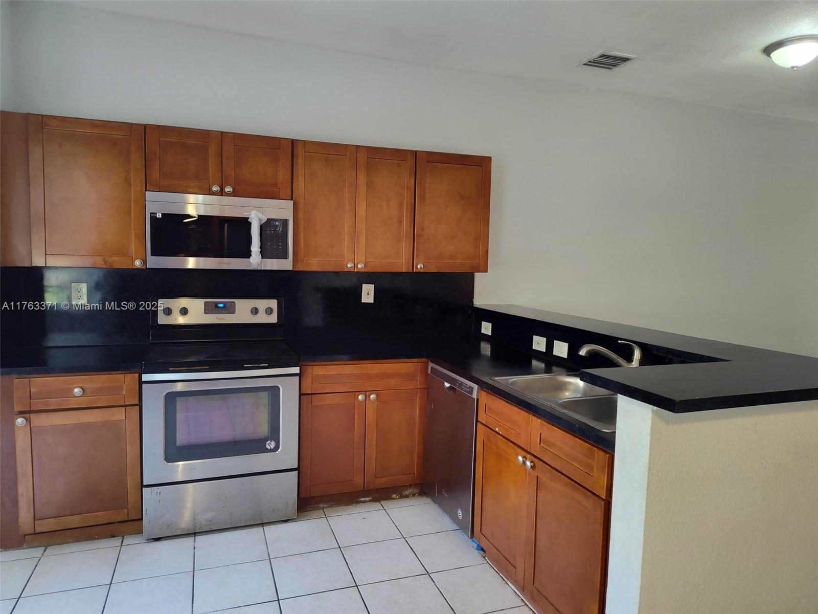 3802 Shoma Dr, Royal Palm Beach, Florida image 22