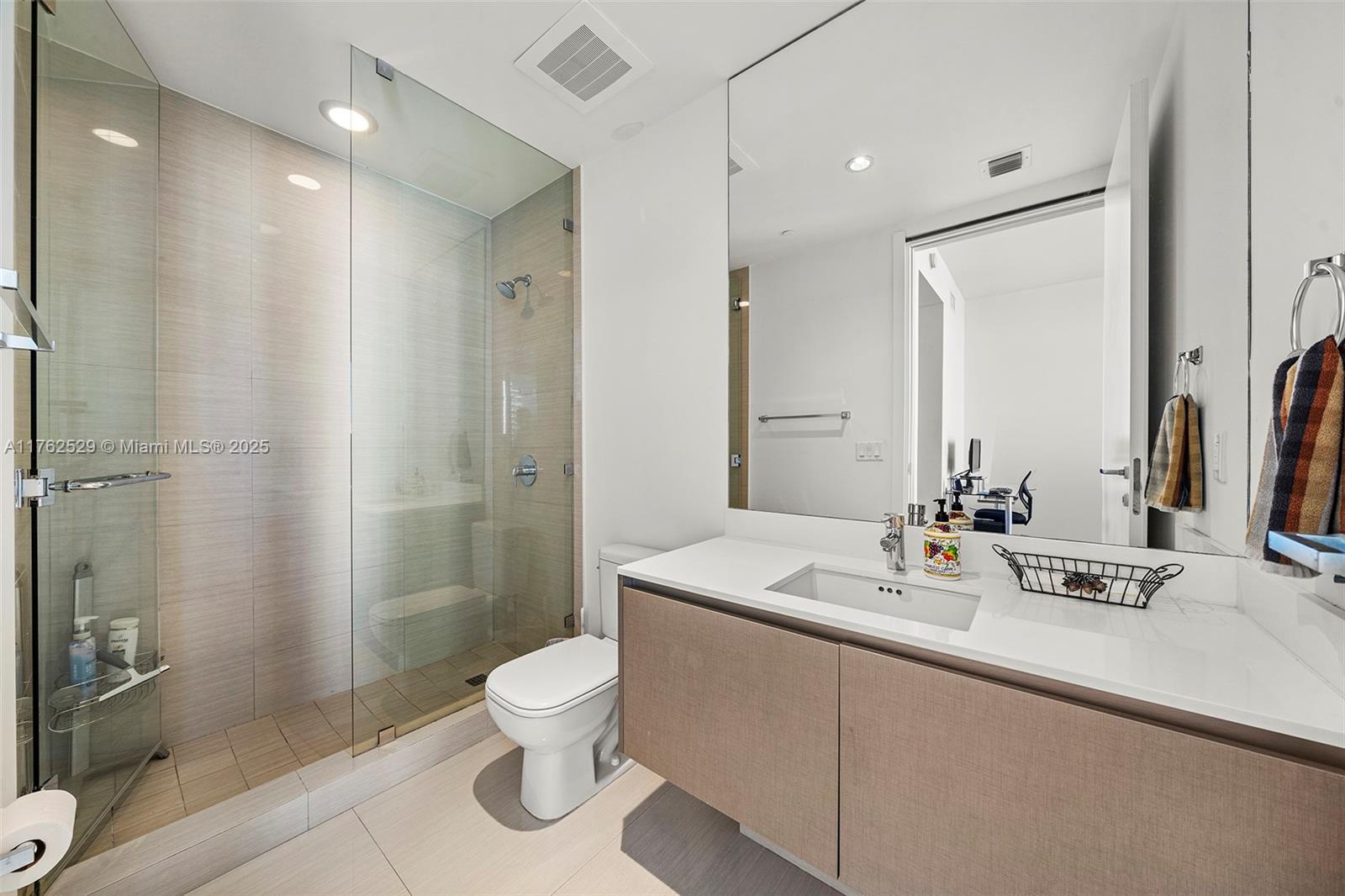 3250 NE 188th St #704, Aventura, Florida image 41
