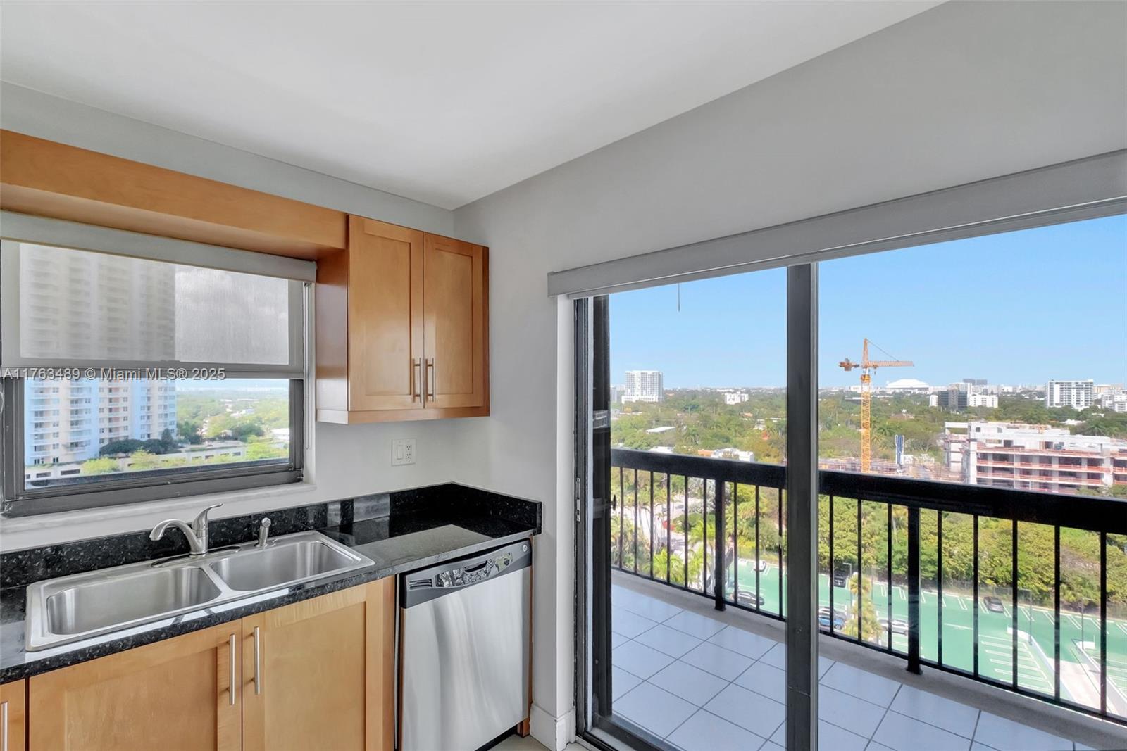 2333 Brickell Ave #1416, Miami FL 33129