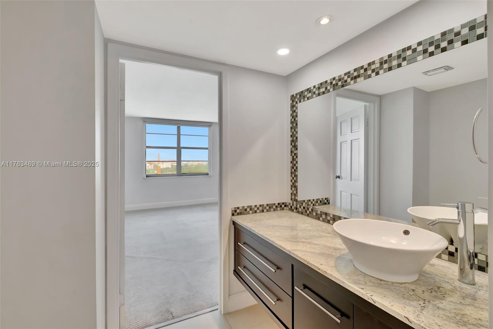 2333 Brickell Ave #1416, Miami FL 33129