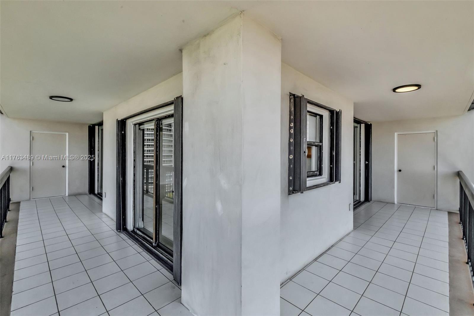 2333 Brickell Ave #1416, Miami FL 33129