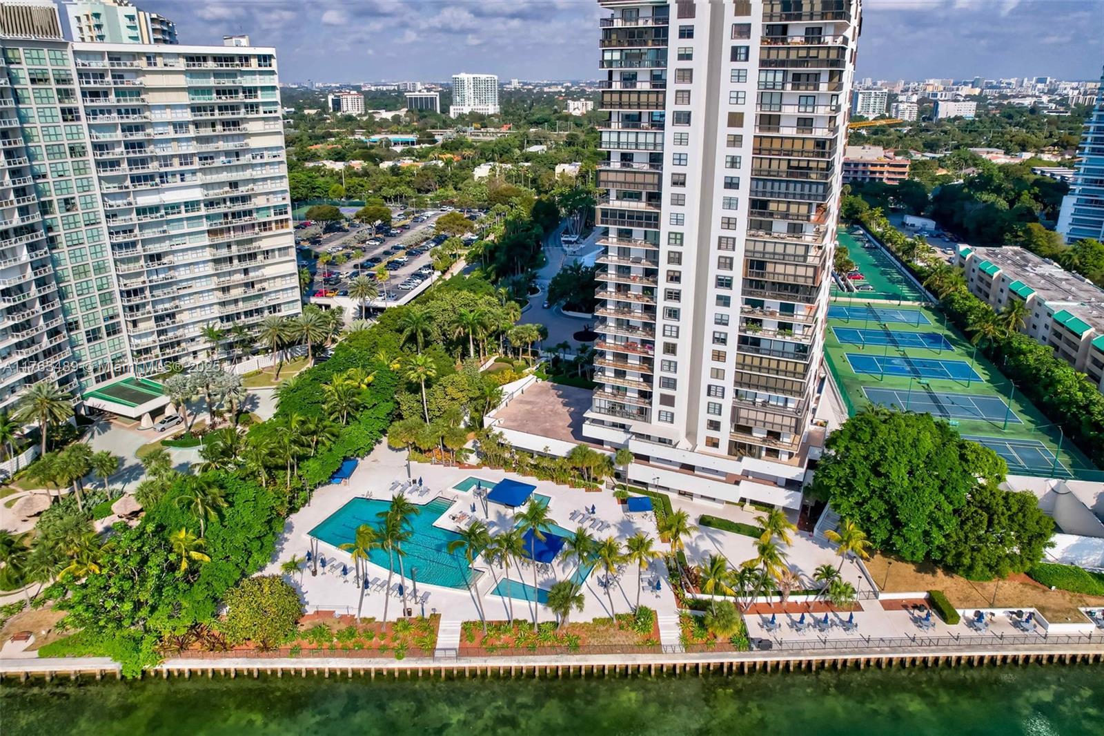 2333 Brickell Ave #1416, Miami FL 33129