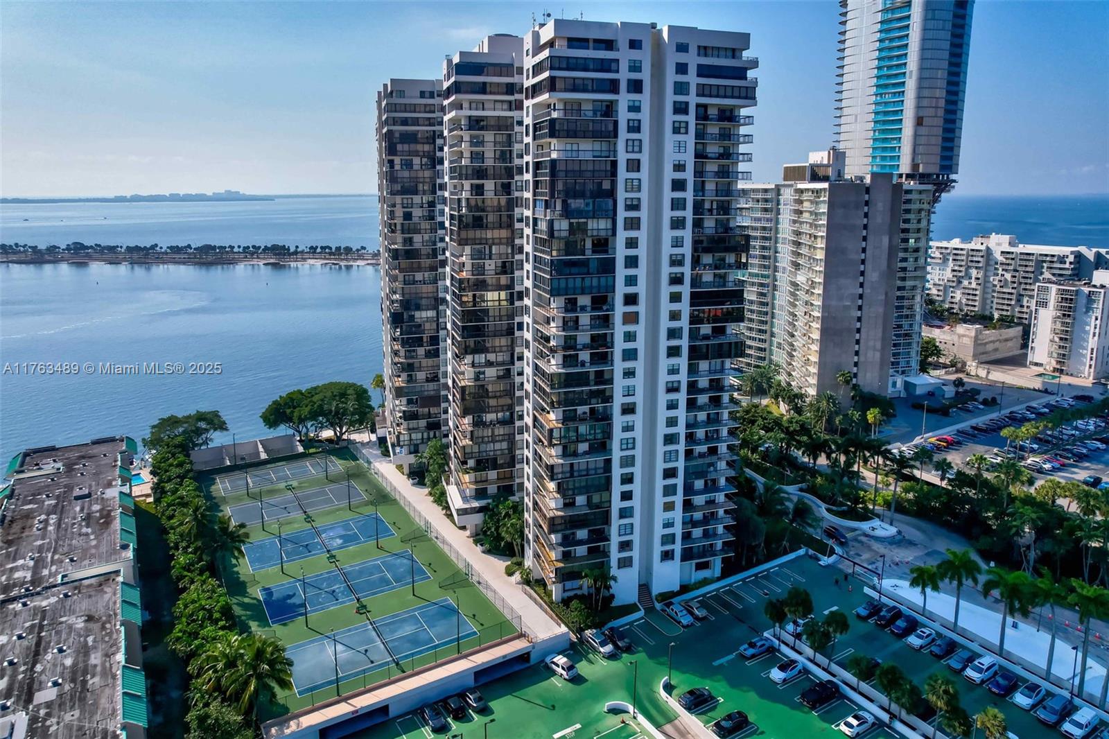 2333 Brickell Ave #1416, Miami FL 33129