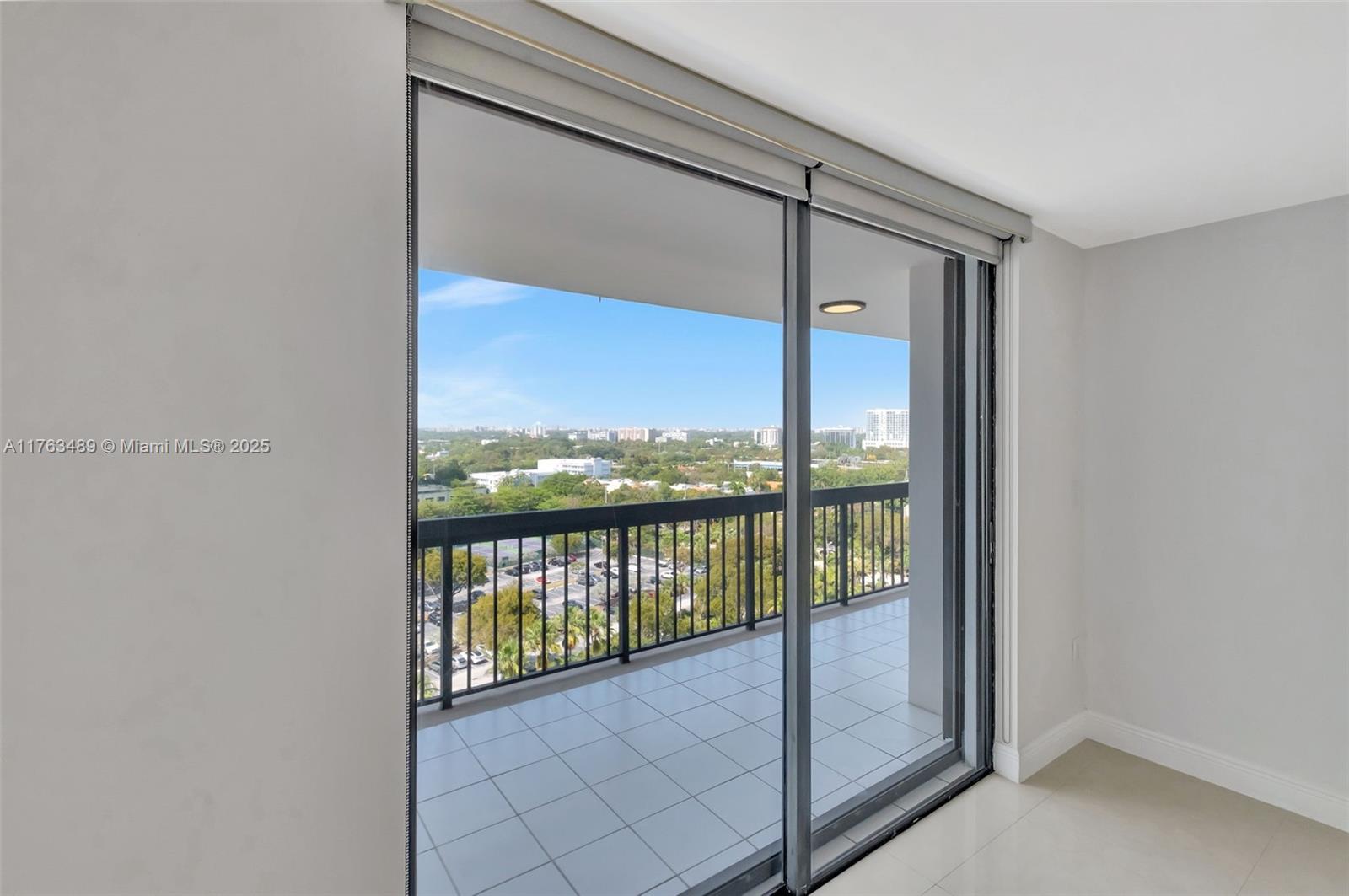 2333 Brickell Ave #1416, Miami FL 33129