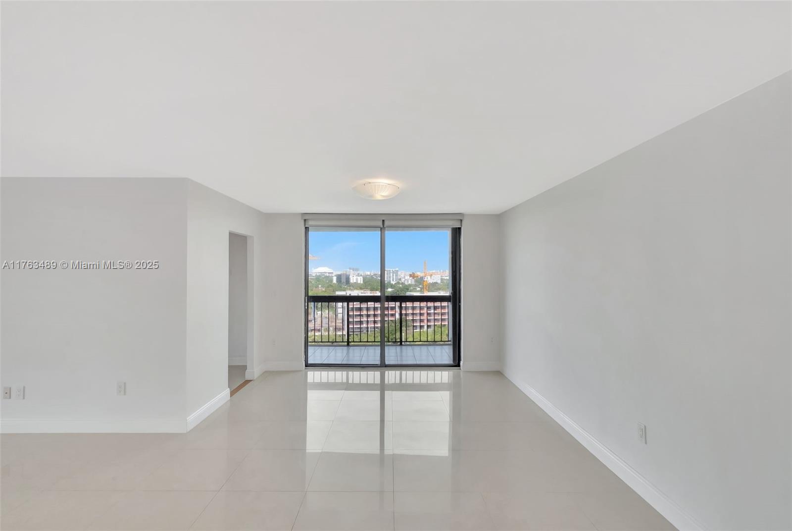 2333 Brickell Ave #1416, Miami FL 33129