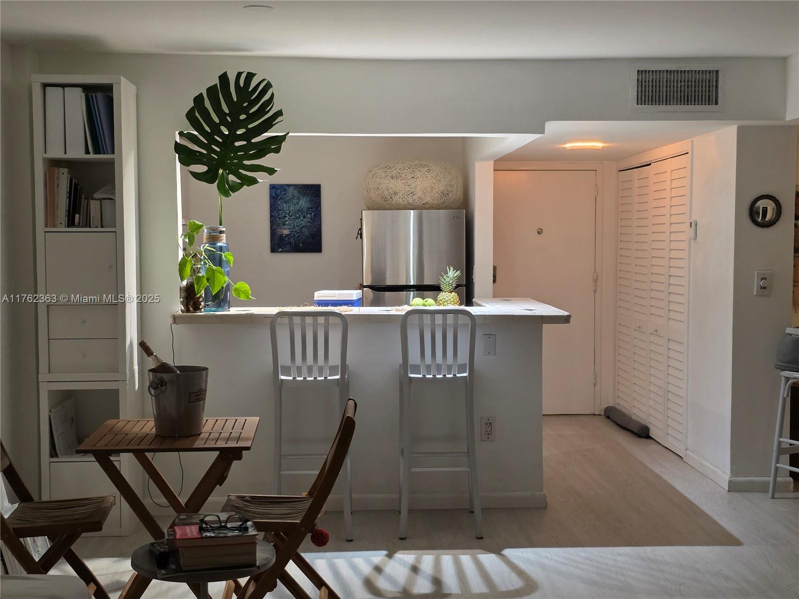 7928 West Dr #307, North Bay Village, Florida image 8