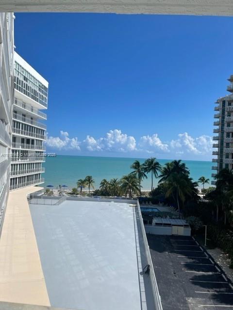 Mar-azul Key Biscayne, FL 33149