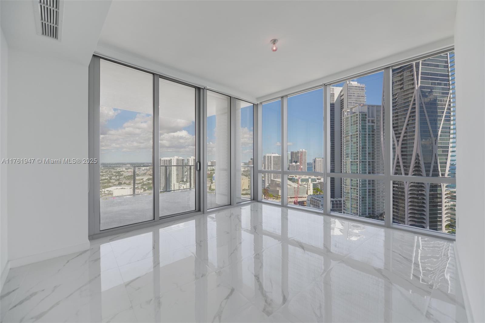 851 NE 1st Ave #2801, Miami FL 33132