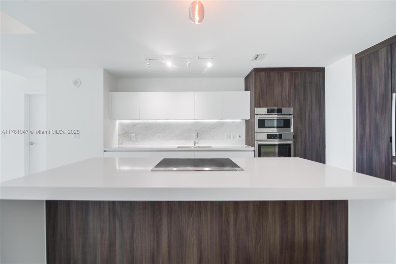 851 NE 1st Ave #2801, Miami FL 33132