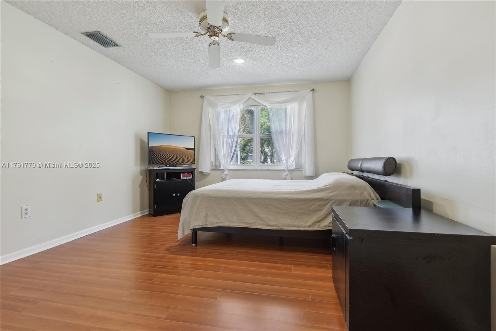 5664 SW 114th Ave, Cooper City, Florida image 26