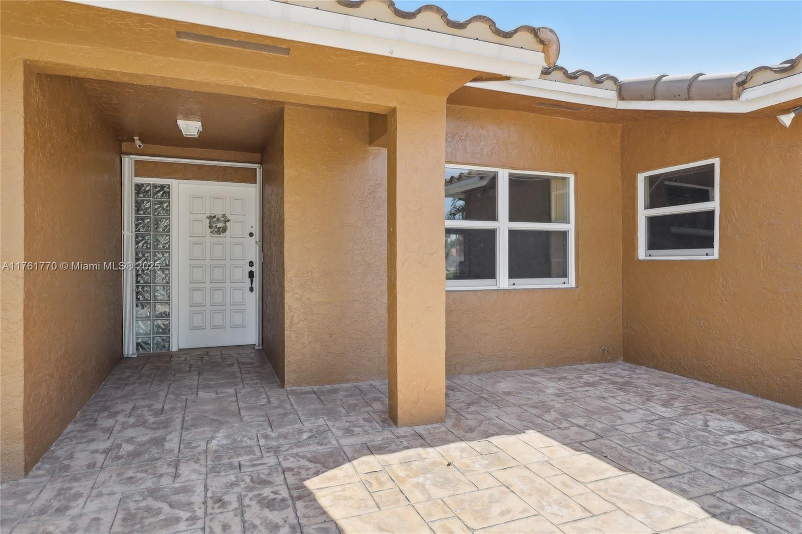5664 SW 114th Ave, Cooper City, Florida image 3