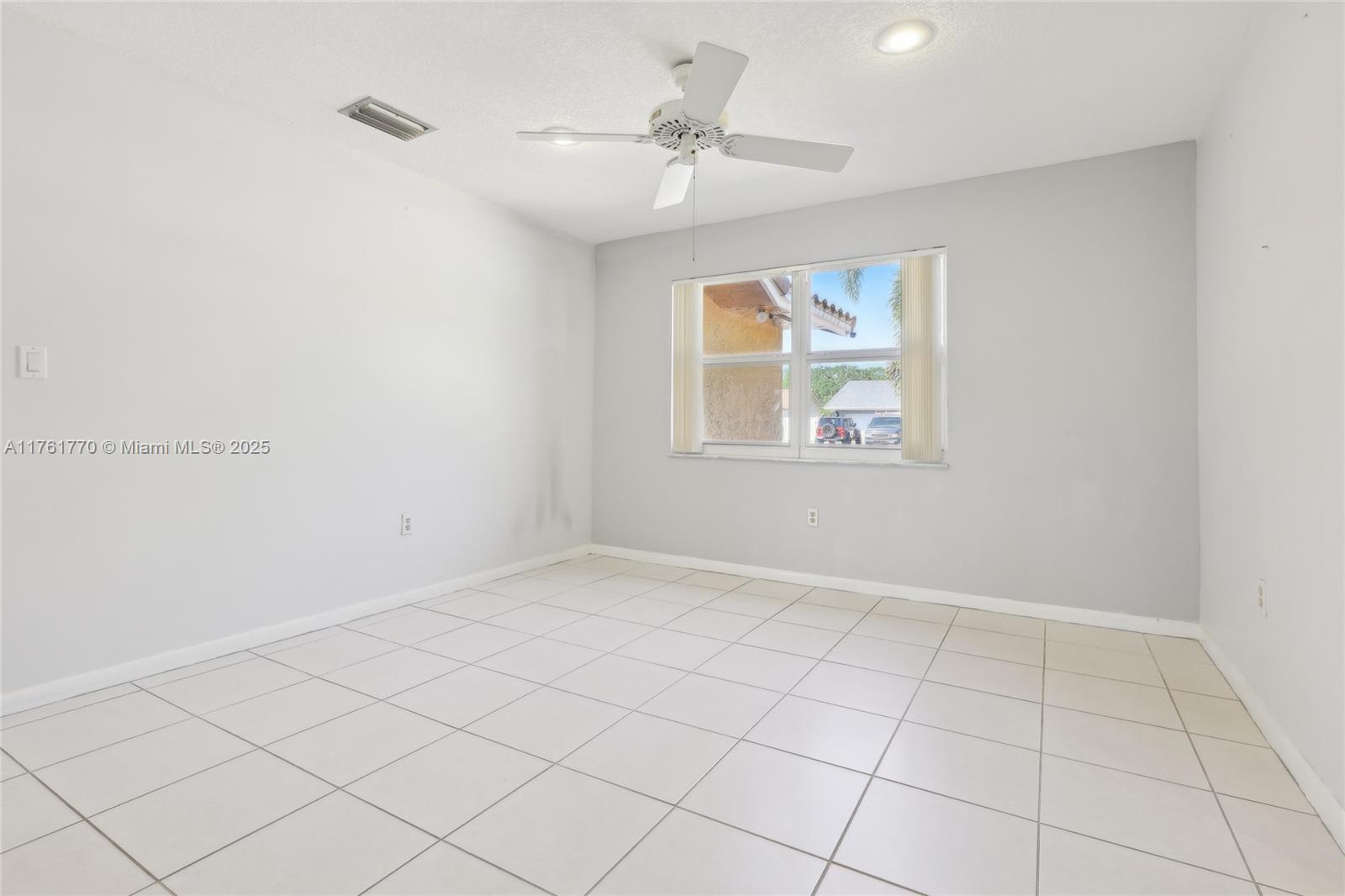 5664 SW 114th Ave, Cooper City, Florida image 32