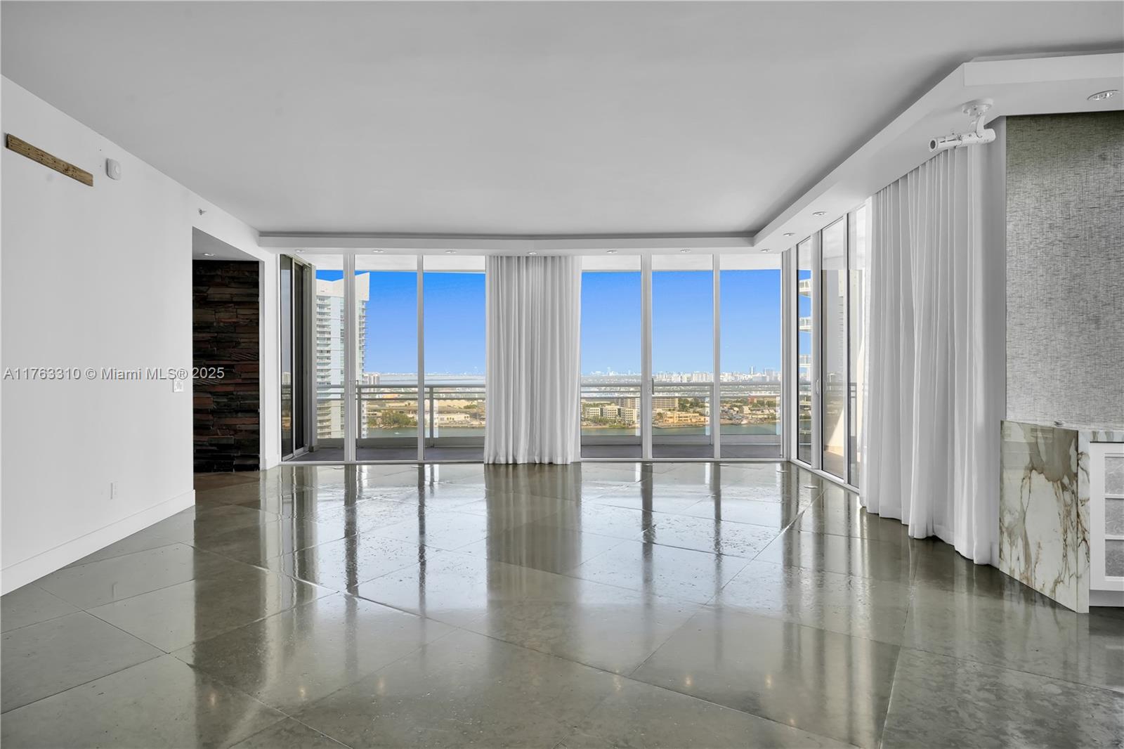 901 Brickell Key Blvd #3208, Miami FL 33131