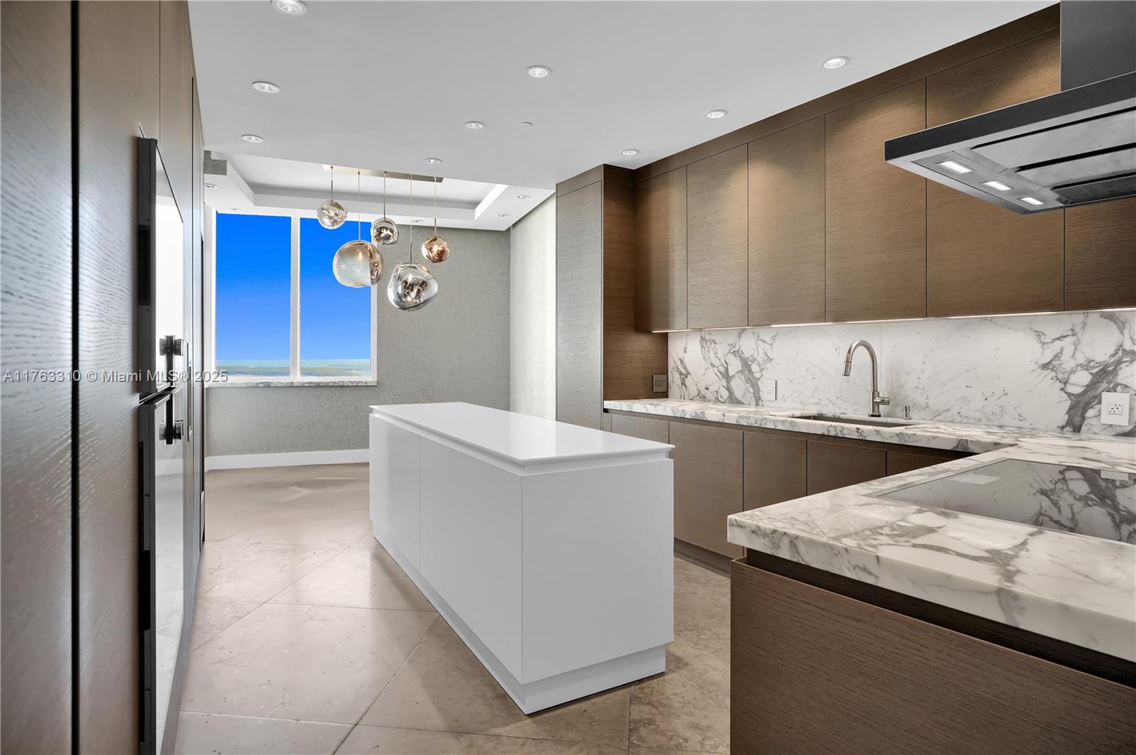 901 Brickell Key Blvd #3208, Miami FL 33131