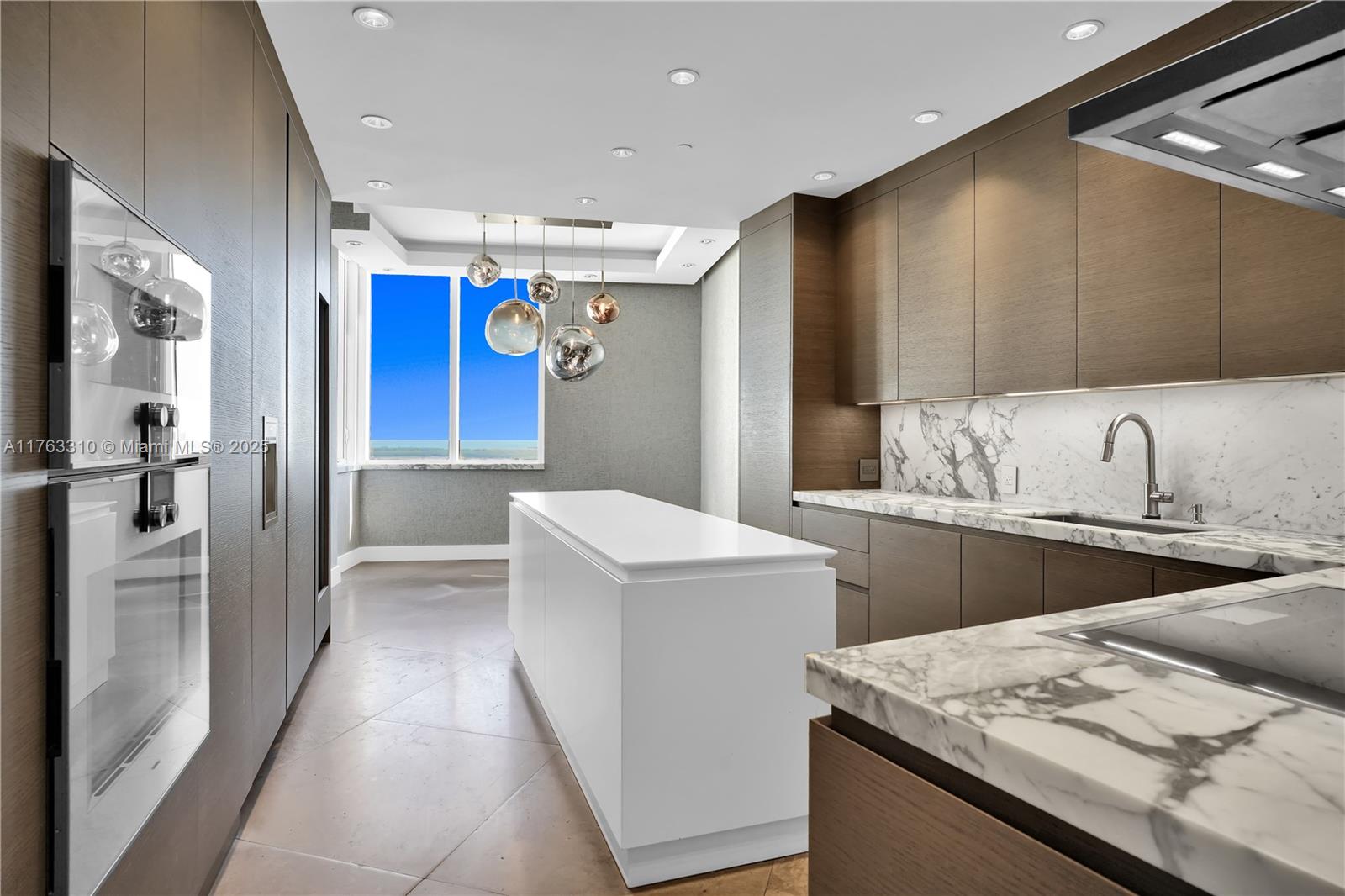 901 Brickell Key Blvd #3208, Miami FL 33131