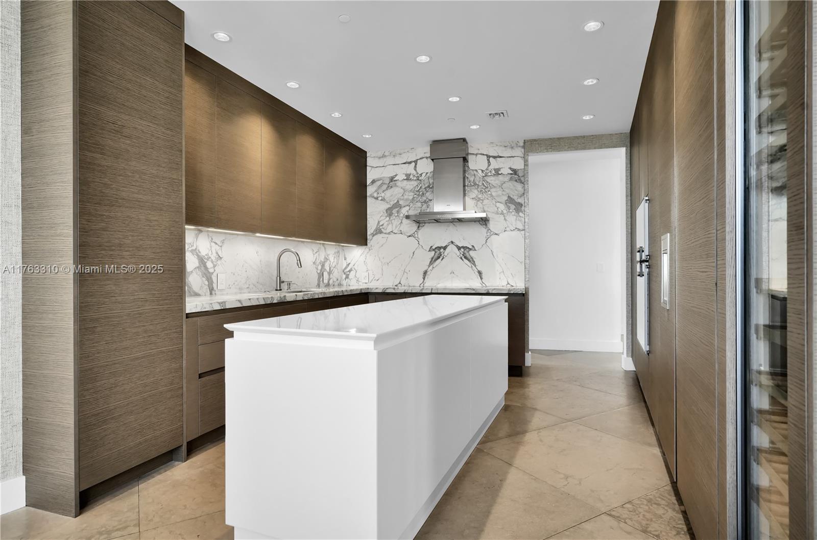 901 Brickell Key Blvd #3208, Miami FL 33131