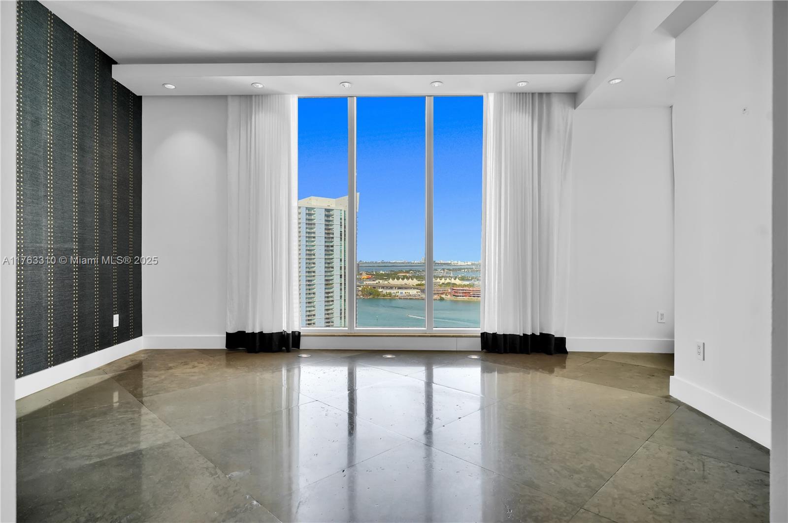 901 Brickell Key Blvd #3208, Miami FL 33131