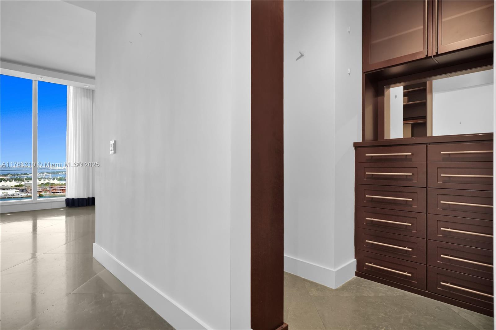 901 Brickell Key Blvd #3208, Miami FL 33131