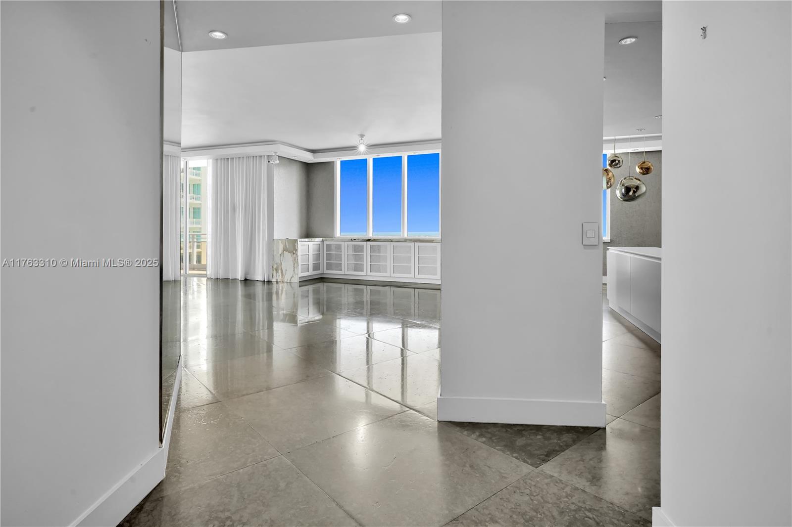 901 Brickell Key Blvd #3208, Miami FL 33131