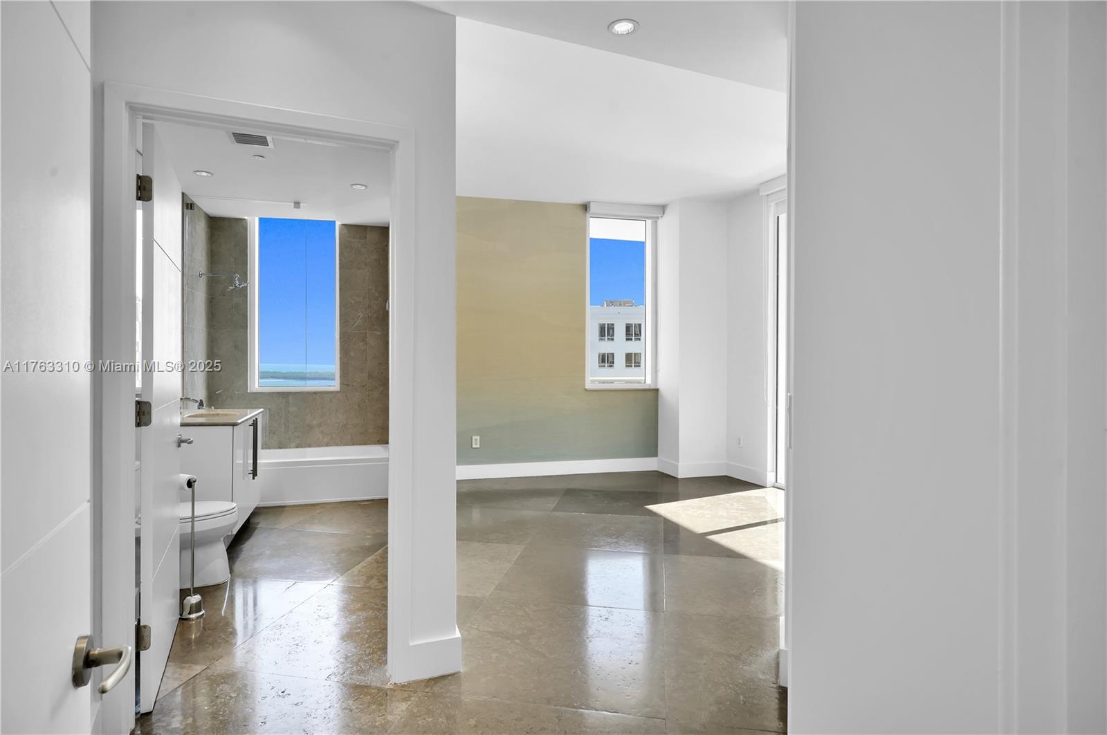 901 Brickell Key Blvd #3208, Miami FL 33131