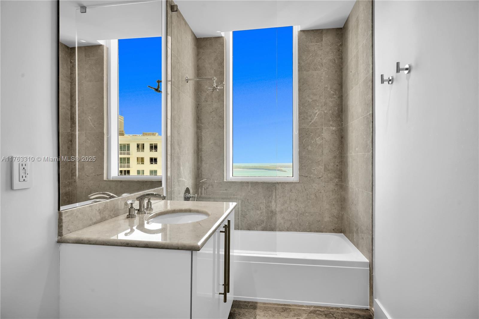901 Brickell Key Blvd #3208, Miami FL 33131