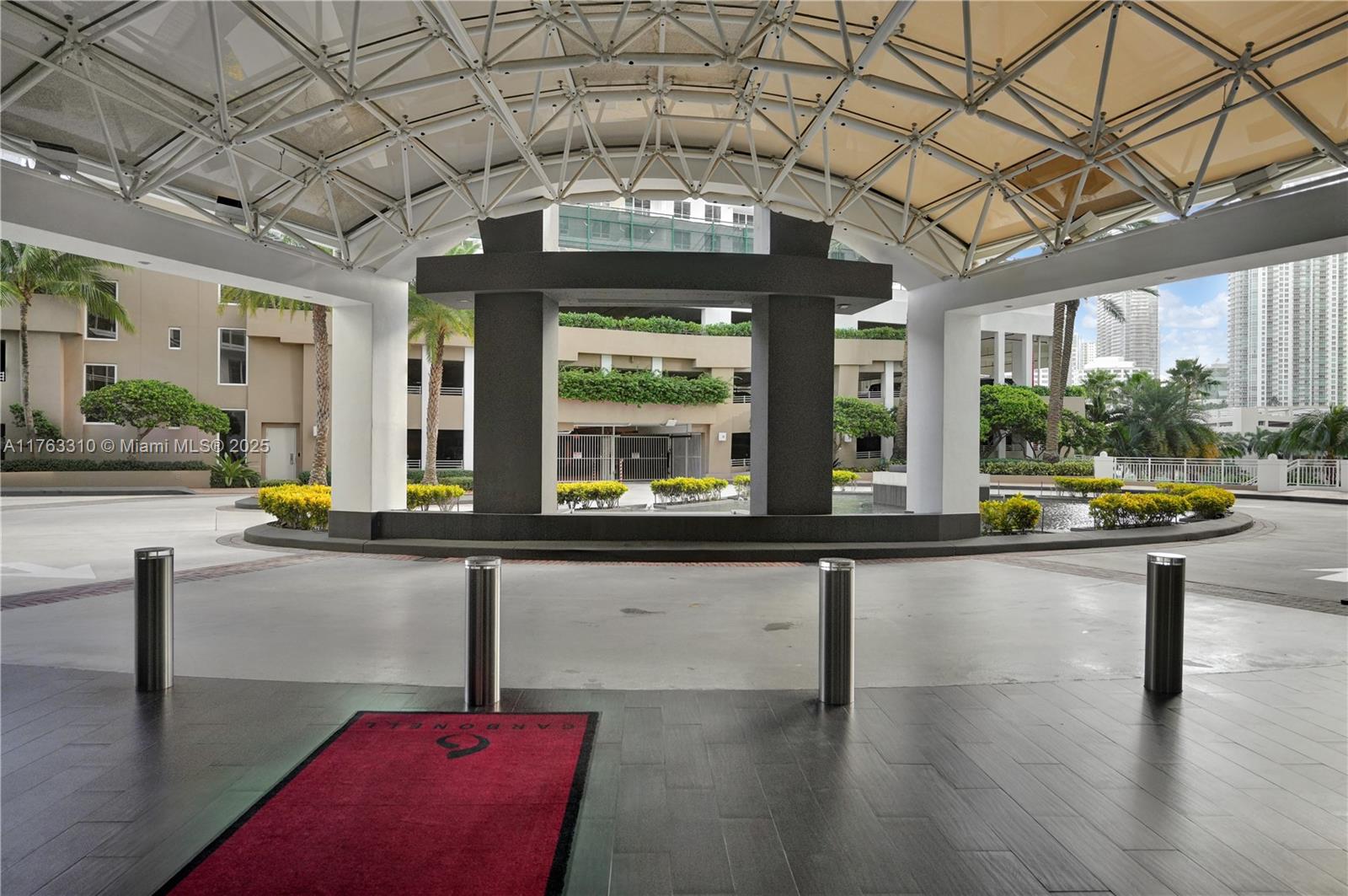 901 Brickell Key Blvd #3208, Miami FL 33131