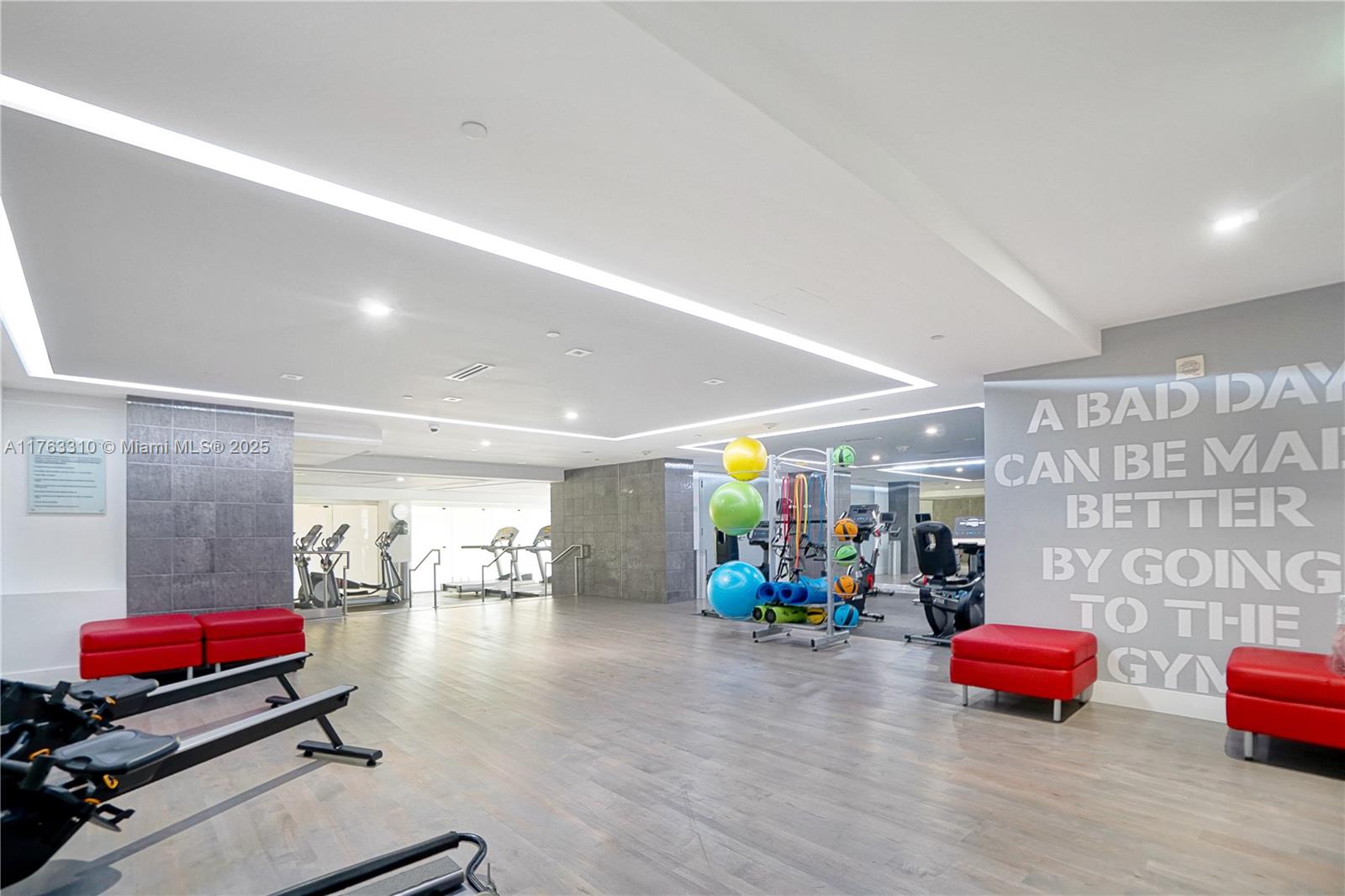 901 Brickell Key Blvd #3208, Miami FL 33131