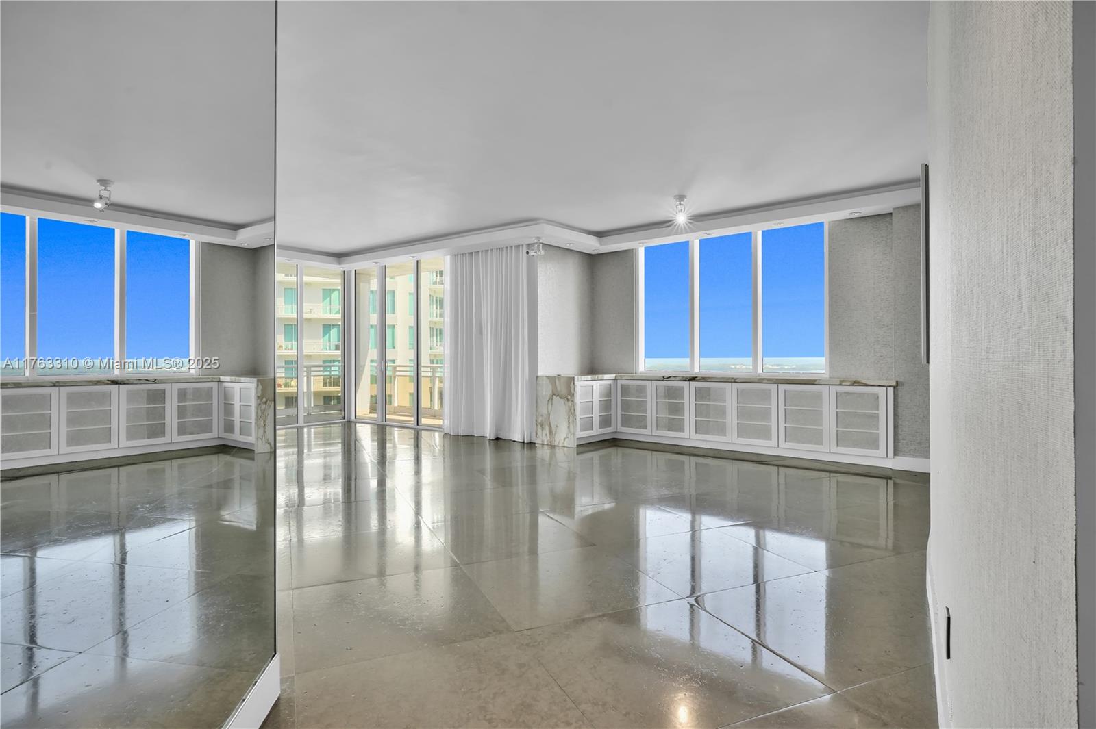 901 Brickell Key Blvd #3208, Miami FL 33131