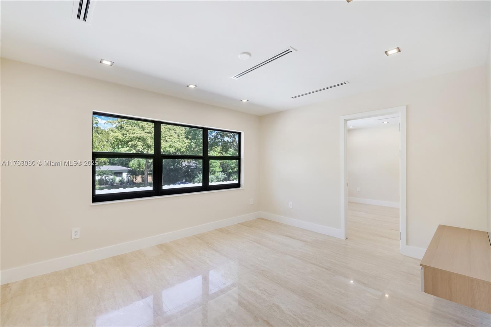 440 NE 94th St, Miami Shores, Florida image 13