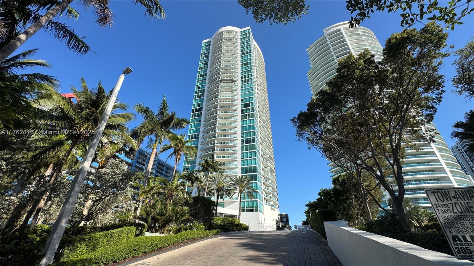 2101 Brickell Ave #1012, Miami FL 33129