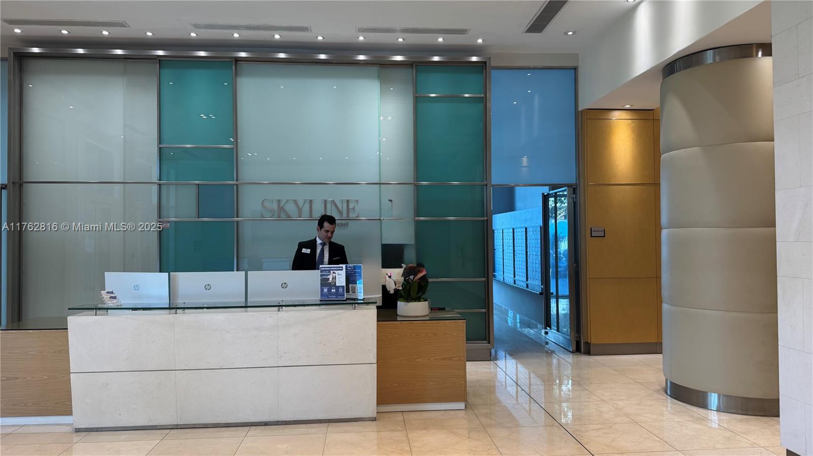 2101 Brickell Ave #1012, Miami FL 33129
