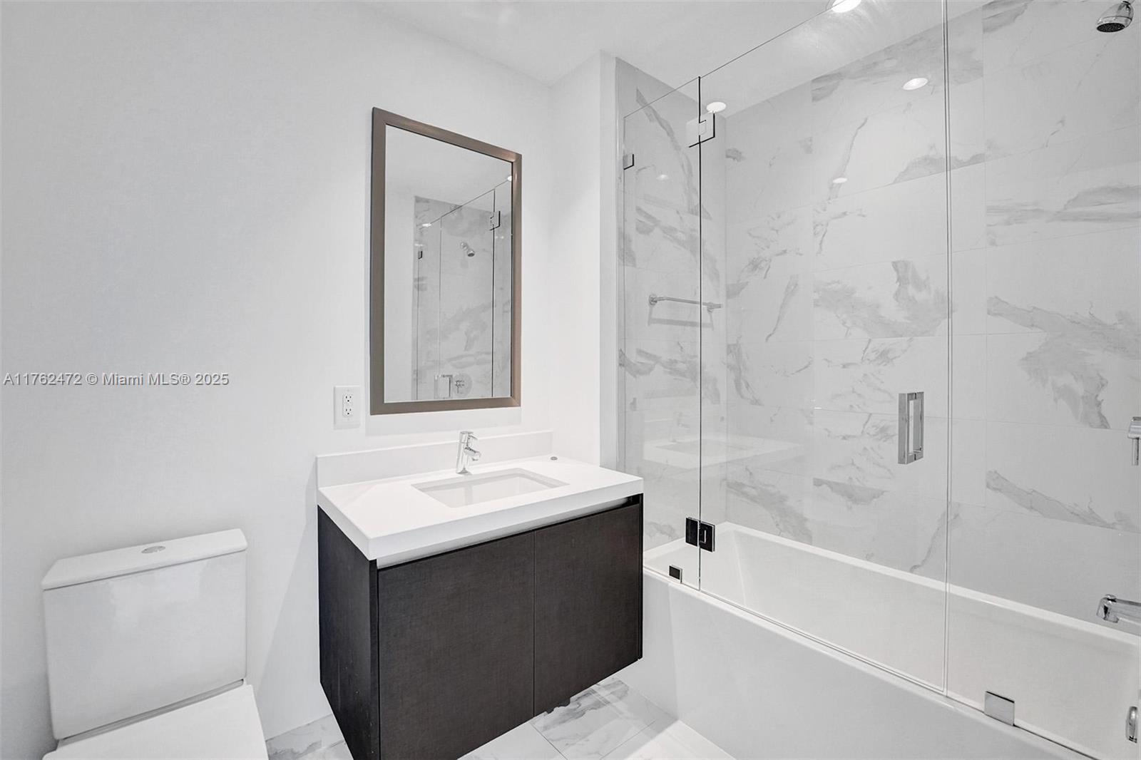 851 NE 1st Ave #4301, Miami FL 33132