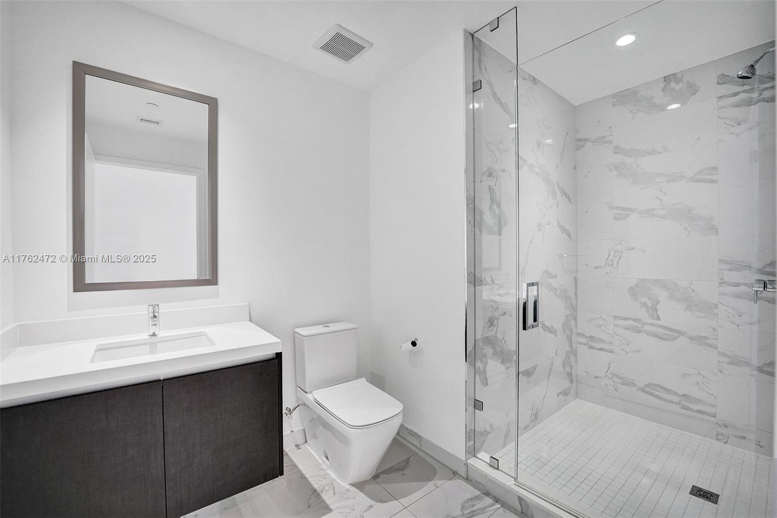 851 NE 1st Ave #4301, Miami FL 33132
