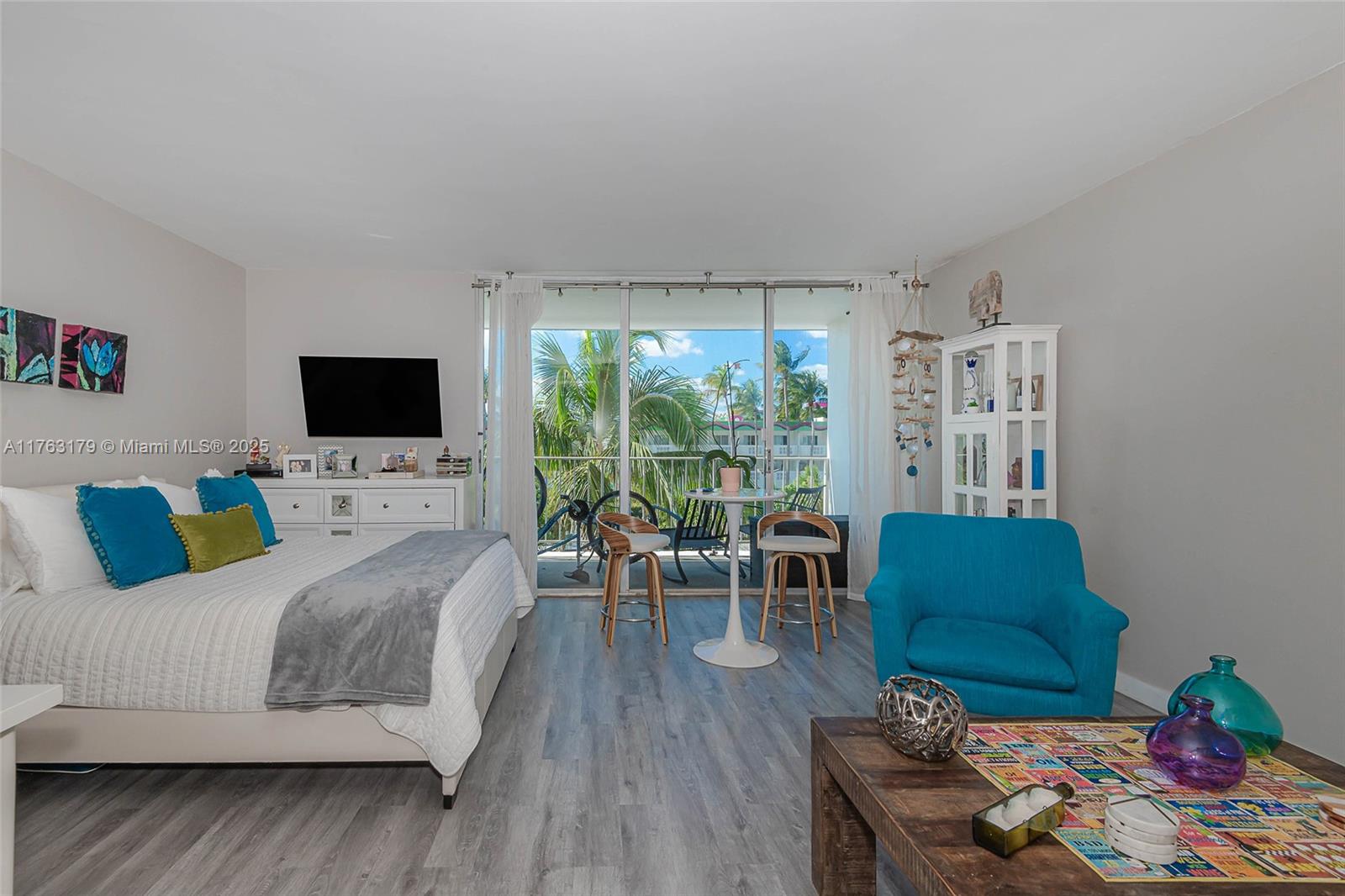 1865 79th St Cswy #3L, North Bay Village, Florida image 2