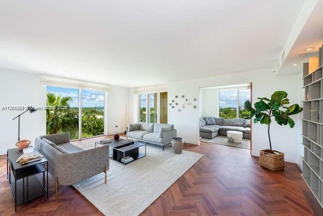 Grand Bay Residences Key Biscayne, FL 33149