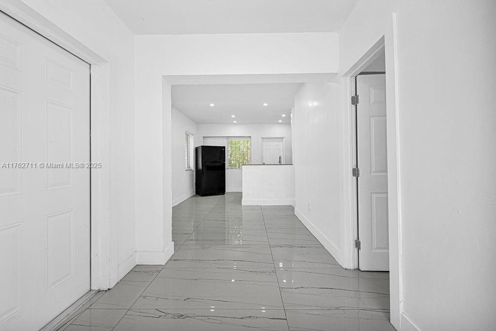 2135 NE 170th St, North Miami Beach, Florida image 30