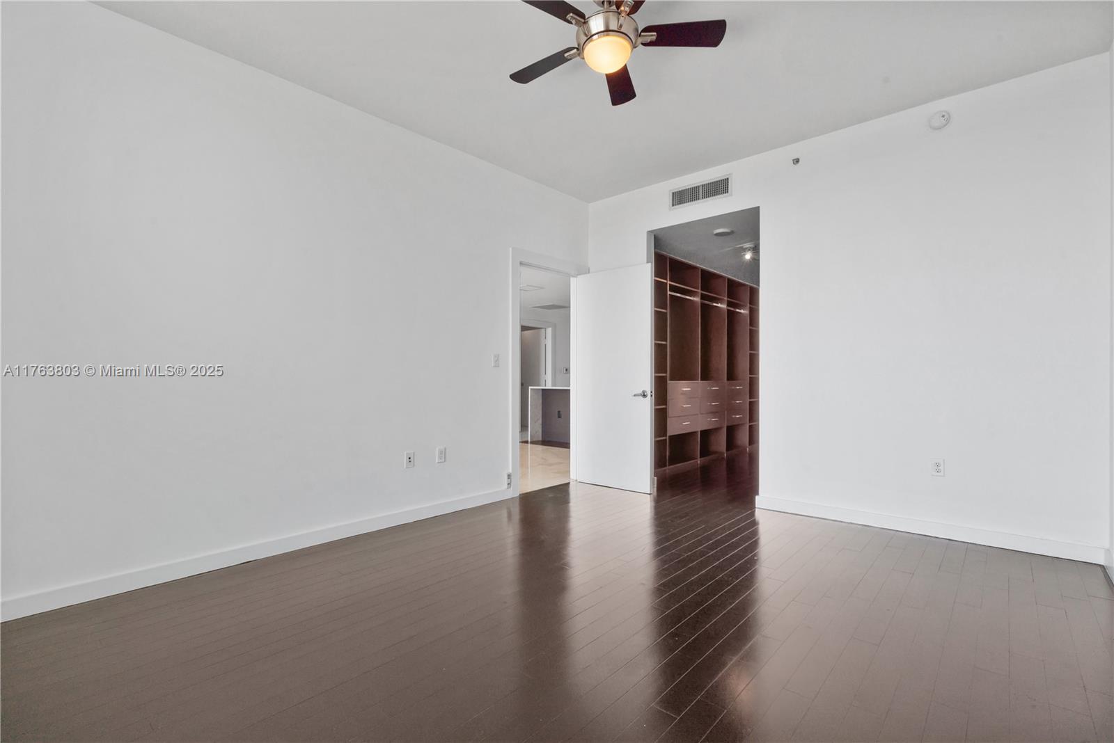 900 BISCAYNE BL #2309, Miami FL 33132
