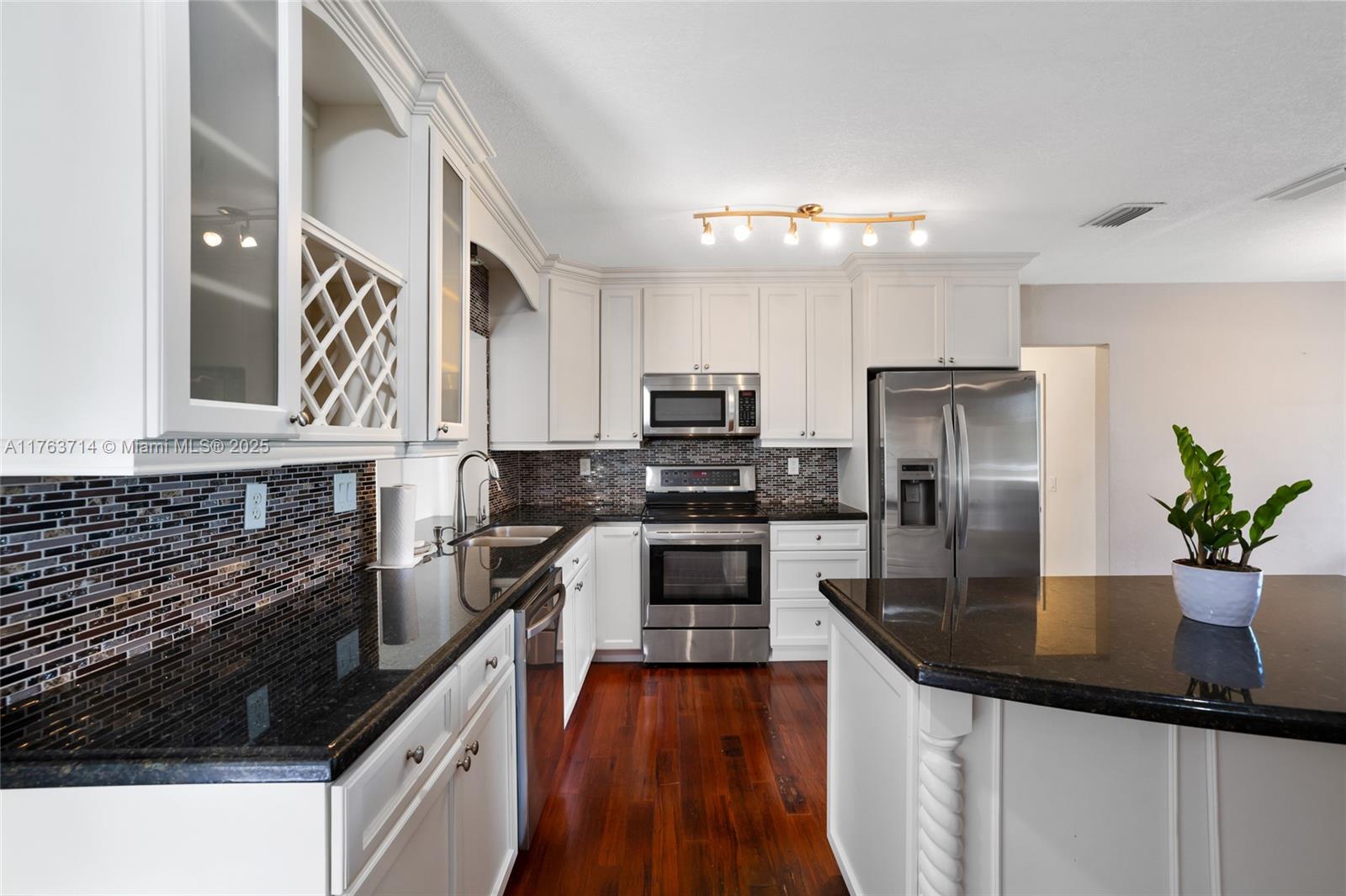 13390 SW 26th St, Davie, Florida image 12