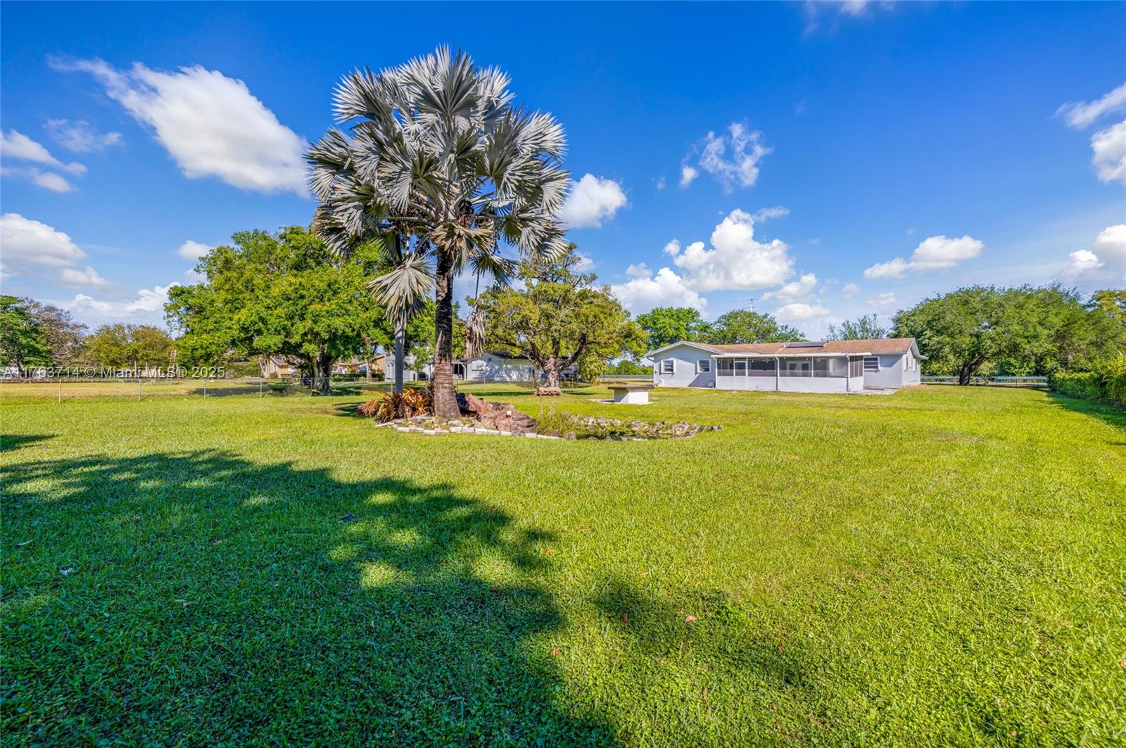 13390 SW 26th St, Davie, Florida image 45