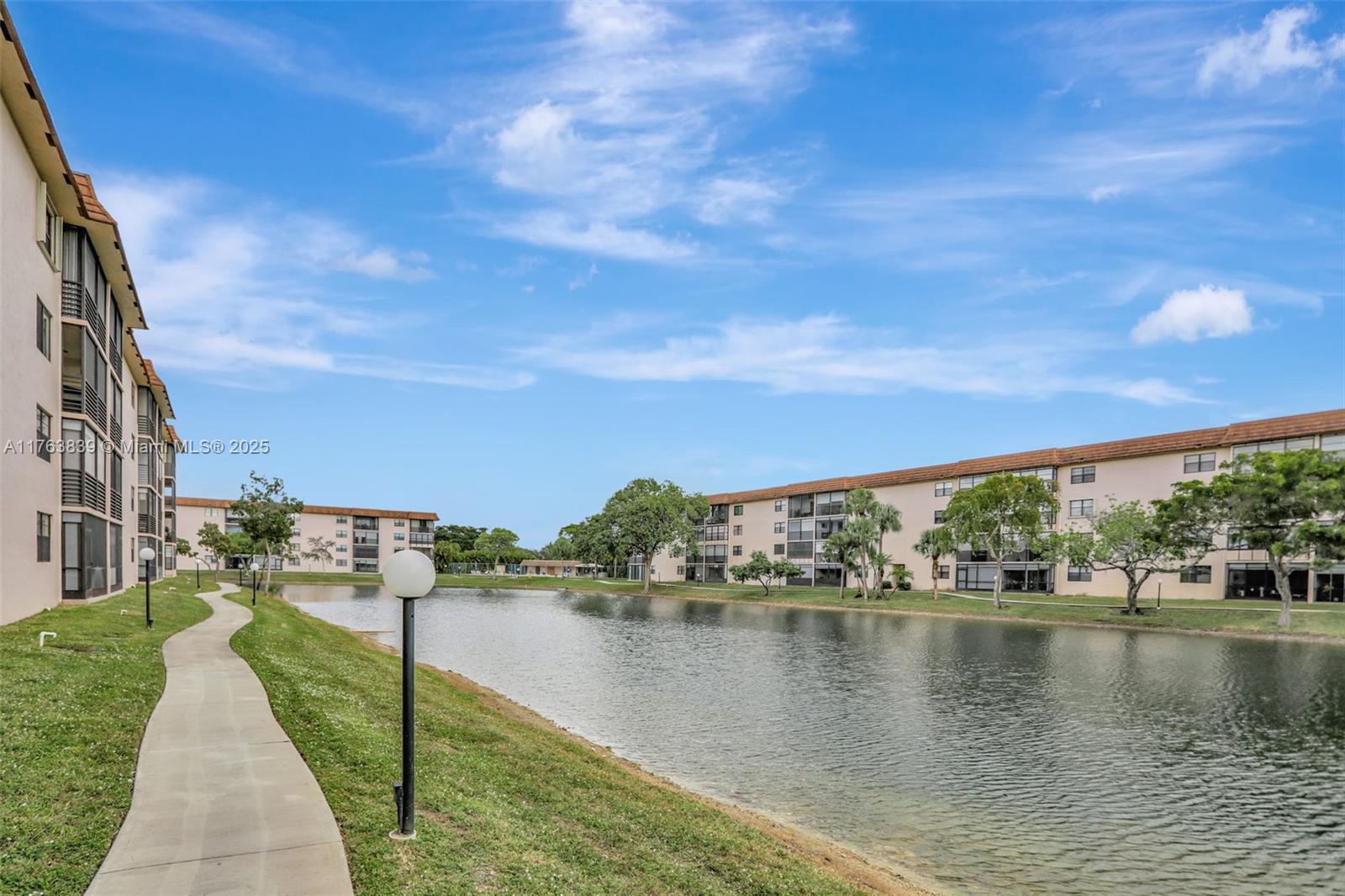 4940 E Sabal Palm Blvd #110, Tamarac, Florida image 30