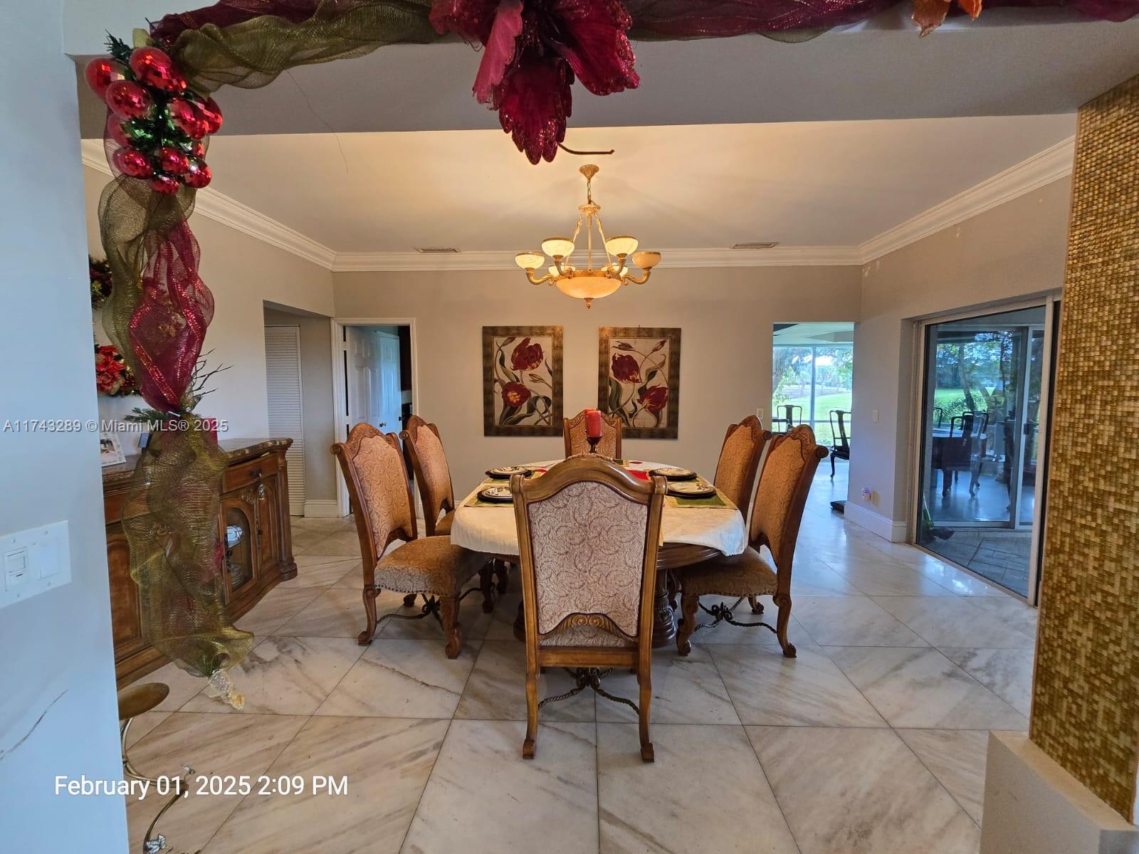 5706 White Hickory Cir, Tamarac, Florida image 5