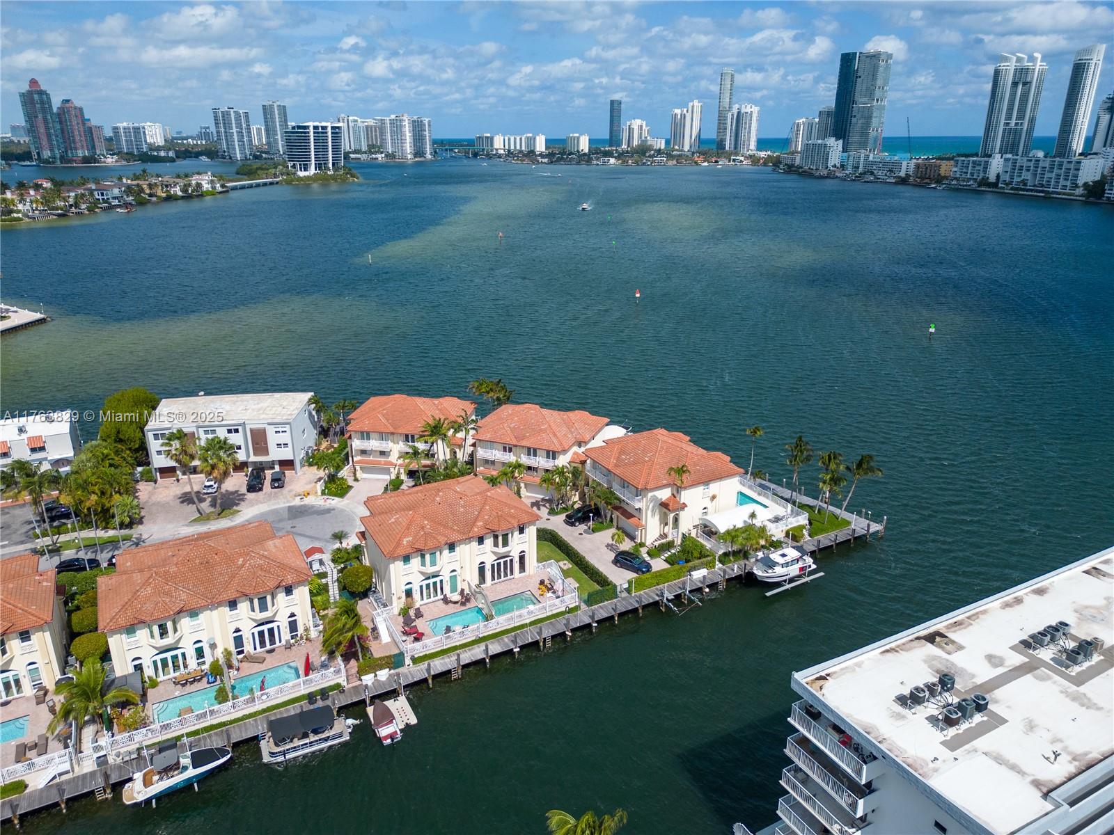 3907 NE 170th St #3907, North Miami Beach, Florida image 2