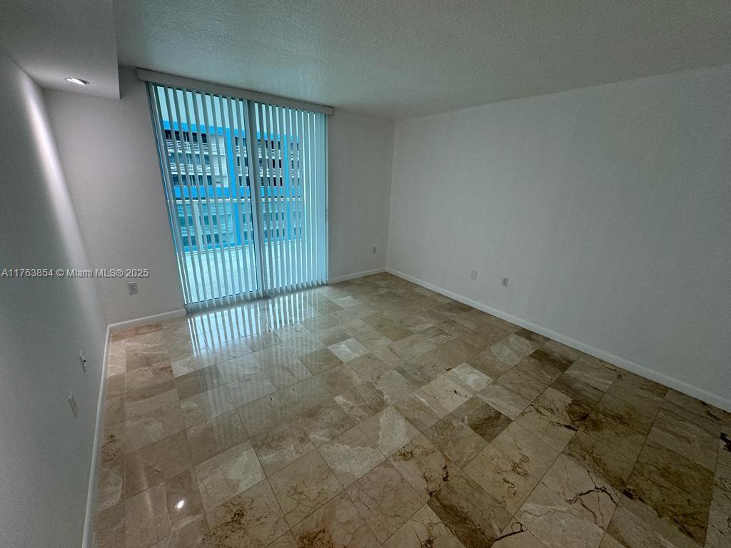2101 Brickell Ave #1003, Miami FL 33129