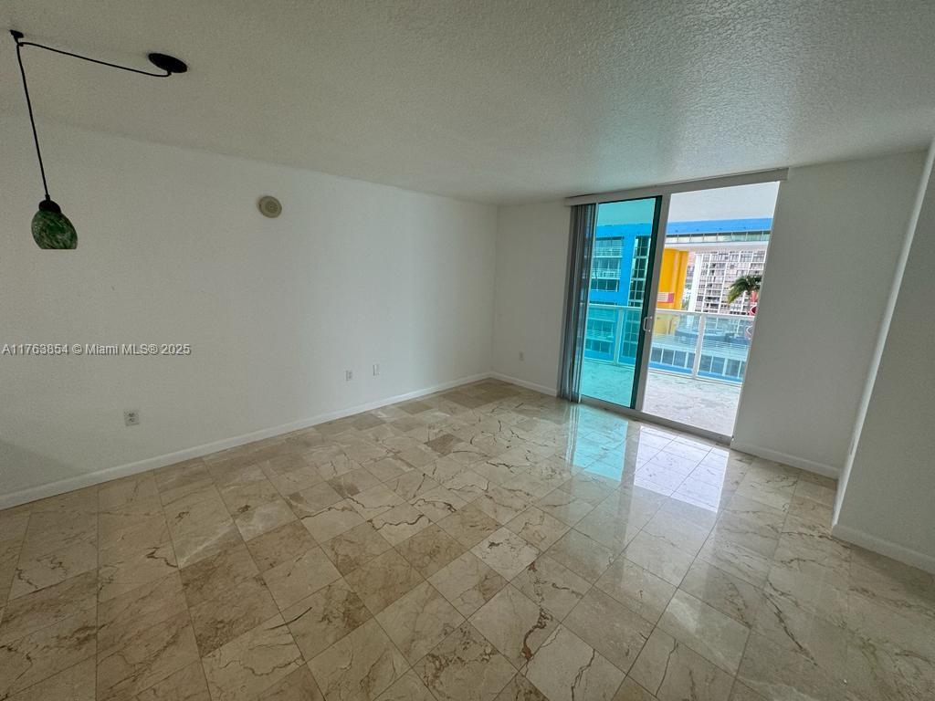 2101 Brickell Ave #1003, Miami FL 33129