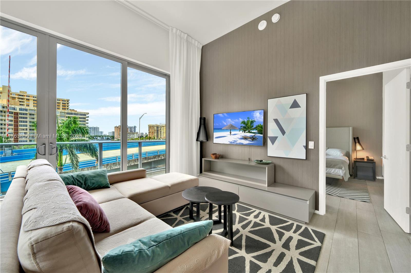 4010 S Ocean Dr R309